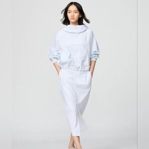 SET Uniqlo :C Women's Hooded Pullover & Skirt White Blue Striped.